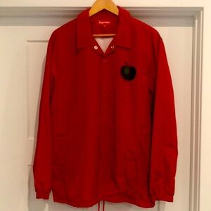 Supreme XL coaches jacket unworn